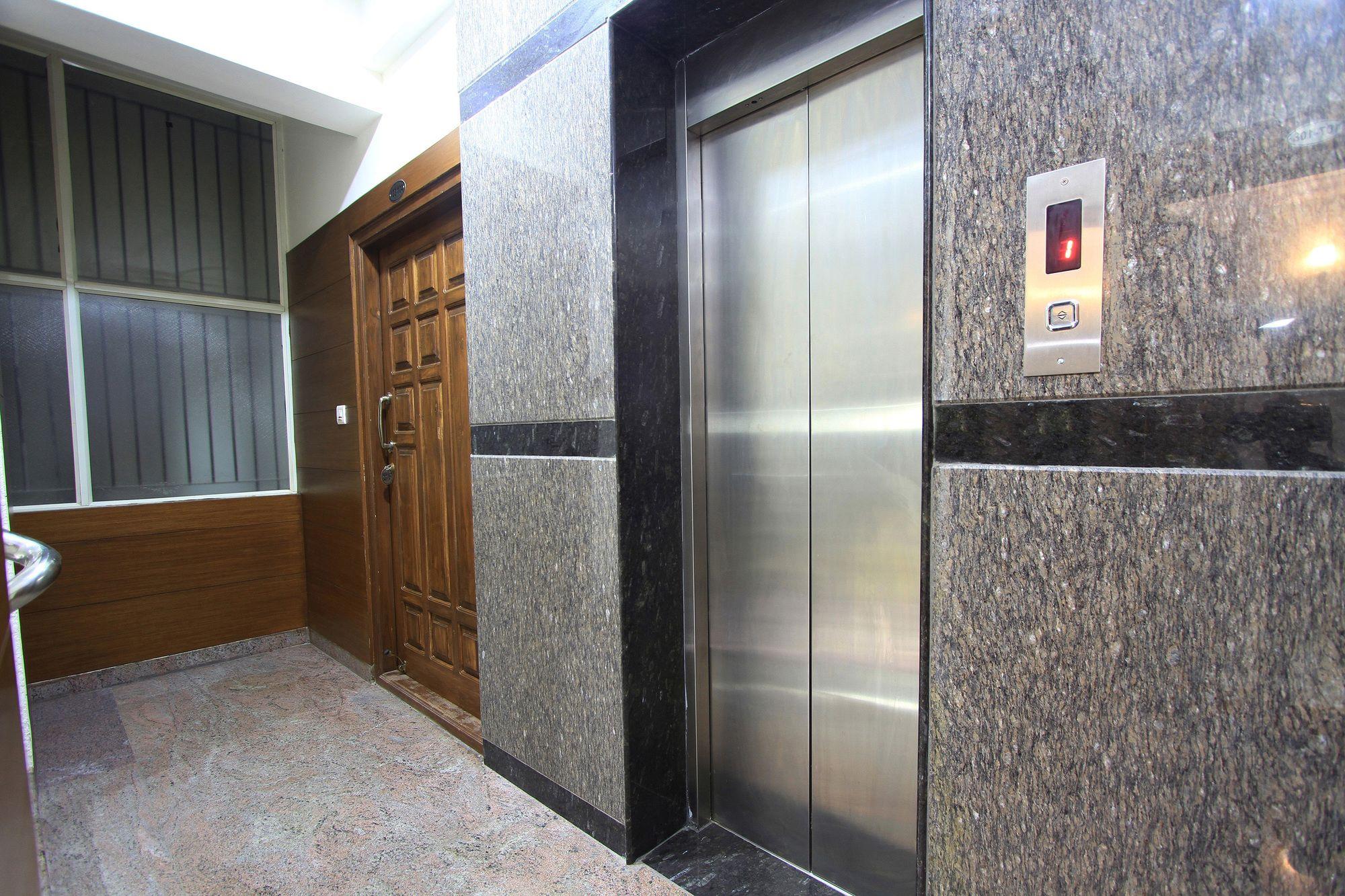 Hotel Oyo 4797 Lulu Hospitality Yelahanka Zewnętrze zdjęcie