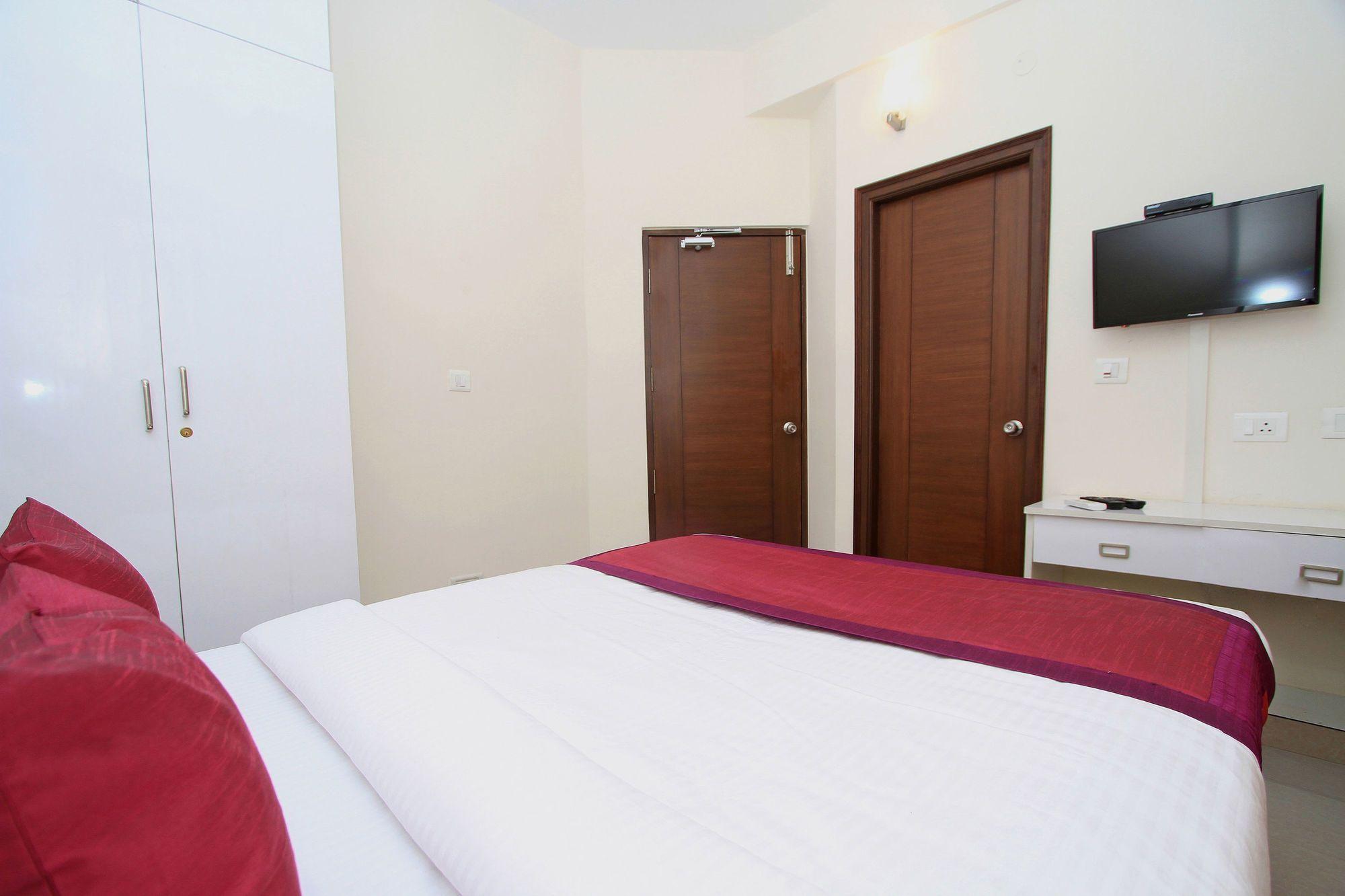 Hotel Oyo 4797 Lulu Hospitality Yelahanka Zewnętrze zdjęcie